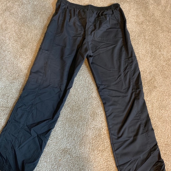 Scrub set - Picture 5 of 7